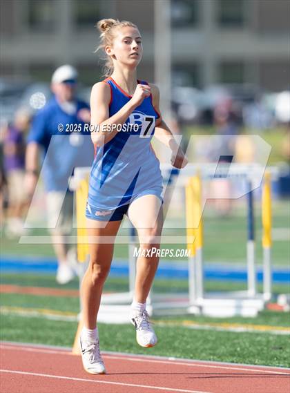 Thumbnail 2 in Suffolk County Section XI State Qualifier photogallery.