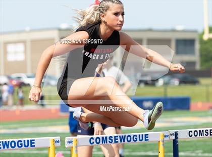 Thumbnail 1 in Suffolk County Section XI State Qualifier photogallery.