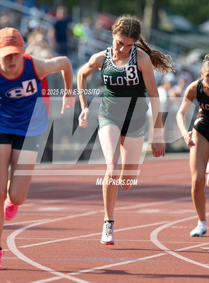 Thumbnail 3 in Suffolk County Section XI State Qualifier photogallery.