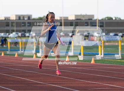 Thumbnail 2 in Suffolk County Section XI State Qualifier photogallery.
