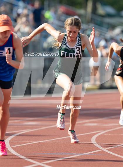 Thumbnail 1 in Suffolk County Section XI State Qualifier photogallery.