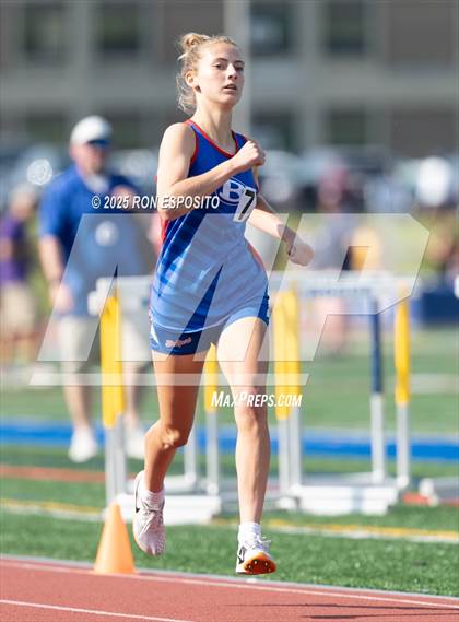 Thumbnail 1 in Suffolk County Section XI State Qualifier photogallery.