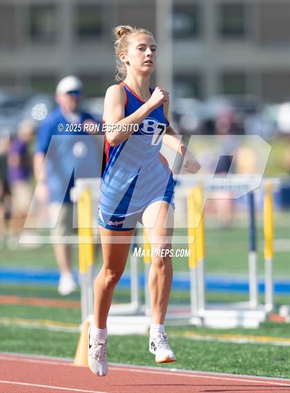Thumbnail 3 in Suffolk County Section XI State Qualifier photogallery.