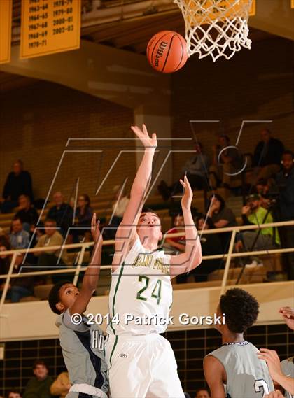 Thumbnail 2 in St. Patrick vs. Hyde Park (Saint Patrick Tournament) photogallery.