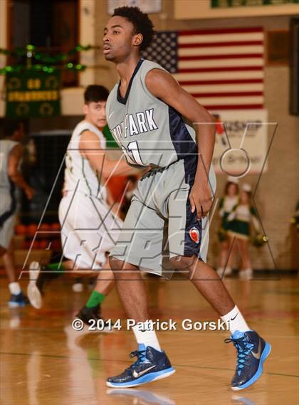 Thumbnail 3 in St. Patrick vs. Hyde Park (Saint Patrick Tournament) photogallery.