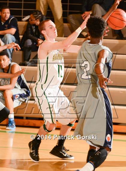 Thumbnail 3 in St. Patrick vs. Hyde Park (Saint Patrick Tournament) photogallery.