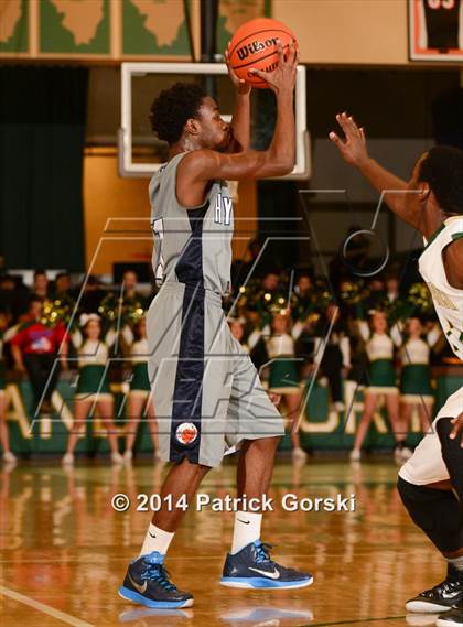 Thumbnail 3 in St. Patrick vs. Hyde Park (Saint Patrick Tournament) photogallery.