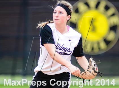 Thumbnail 2 in Greenville @ Royse City photogallery.