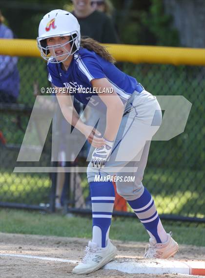 Thumbnail 1 in Danvers @ Newburyport photogallery.