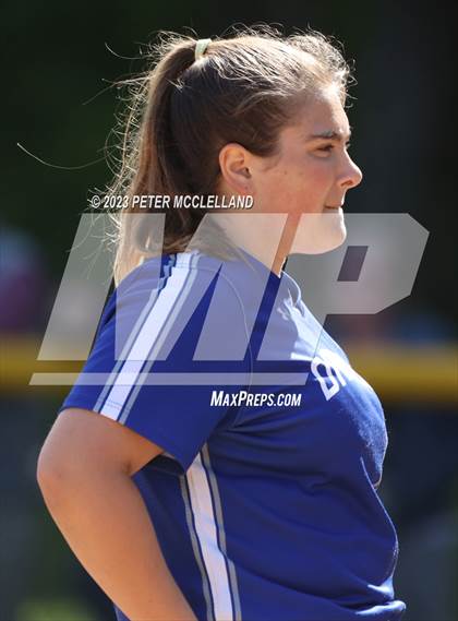Thumbnail 3 in Danvers @ Newburyport photogallery.