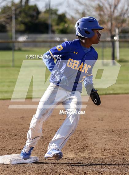 Thumbnail 2 in Grant @ Monterey Trail photogallery.