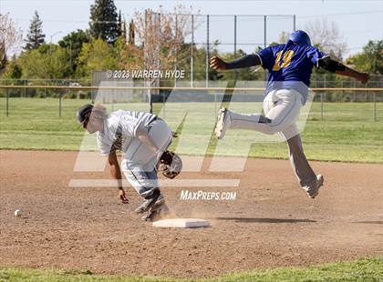 Thumbnail 2 in Grant @ Monterey Trail photogallery.