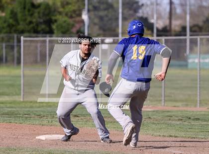 Thumbnail 2 in Grant @ Monterey Trail photogallery.