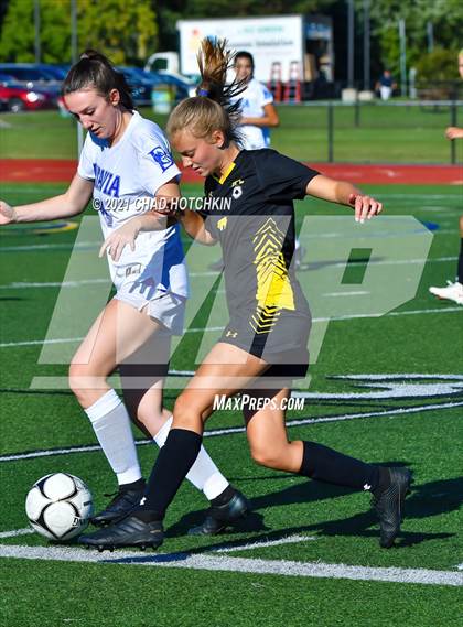 Thumbnail 2 in Batavia @ Honeoye Falls-Lima photogallery.