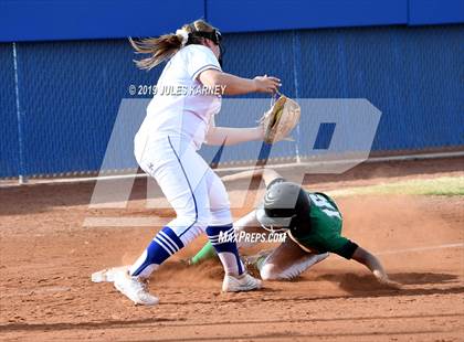 Thumbnail 3 in Rancho vs Bishop Gorman photogallery.