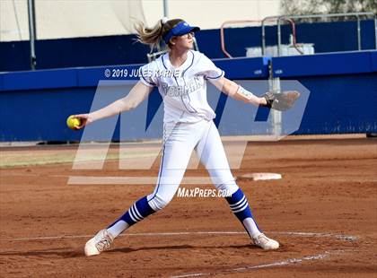 Thumbnail 3 in Rancho vs Bishop Gorman photogallery.