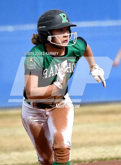 Thumbnail 2 in Rancho vs Bishop Gorman photogallery.