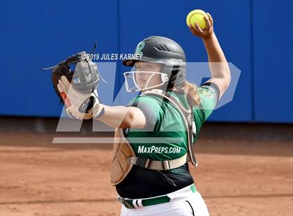 Thumbnail 3 in Rancho vs Bishop Gorman photogallery.