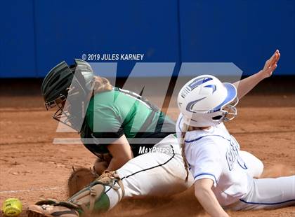 Thumbnail 2 in Rancho vs Bishop Gorman photogallery.