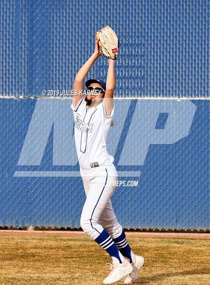 Thumbnail 1 in Rancho vs Bishop Gorman photogallery.