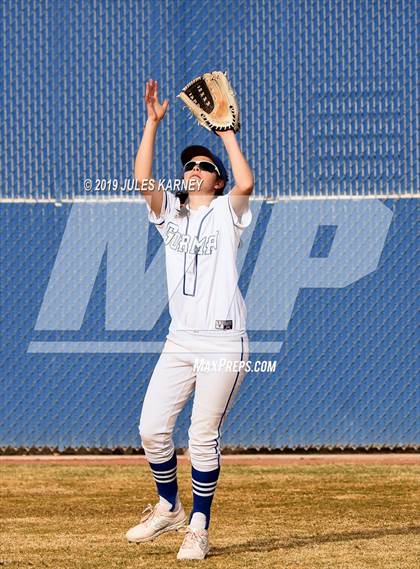 Thumbnail 2 in Rancho vs Bishop Gorman photogallery.
