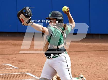Thumbnail 2 in Rancho vs Bishop Gorman photogallery.