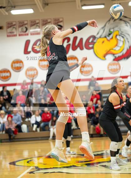 Thumbnail 3 in Regina vs St. Mary's Prep (CHSL Cardinal Quarterfinal) photogallery.