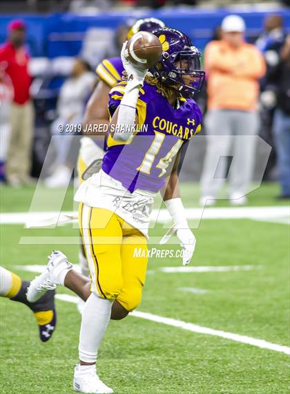 Thumbnail 2 in Edna Karr vs. Easton (LHSAA 4A Final) photogallery.