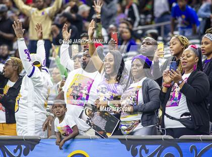 Thumbnail 2 in Edna Karr vs. Easton (LHSAA 4A Final) photogallery.