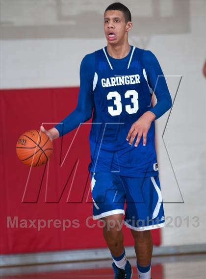 Thumbnail 1 in Garinger @ Olympic (NCHSAA 4A Playoff)  photogallery.