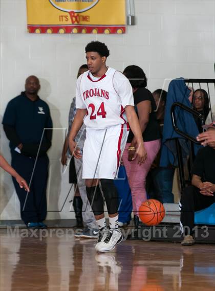 Thumbnail 2 in Garinger @ Olympic (NCHSAA 4A Playoff)  photogallery.