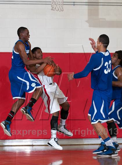 Thumbnail 1 in Garinger @ Olympic (NCHSAA 4A Playoff)  photogallery.