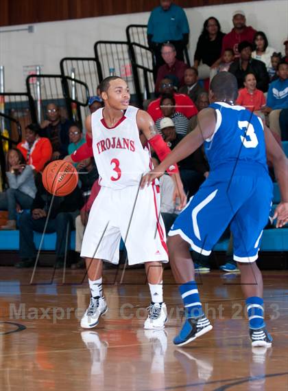 Thumbnail 3 in Garinger @ Olympic (NCHSAA 4A Playoff)  photogallery.