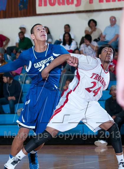 Thumbnail 3 in Garinger @ Olympic (NCHSAA 4A Playoff)  photogallery.