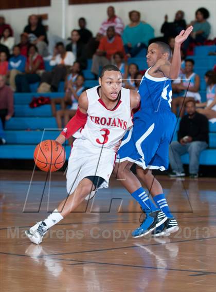 Thumbnail 2 in Garinger @ Olympic (NCHSAA 4A Playoff)  photogallery.