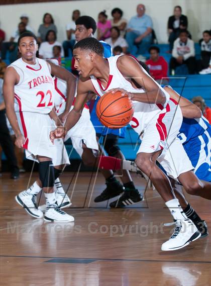 Thumbnail 1 in Garinger @ Olympic (NCHSAA 4A Playoff)  photogallery.
