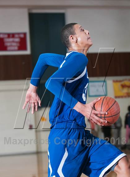 Thumbnail 3 in Garinger @ Olympic (NCHSAA 4A Playoff)  photogallery.