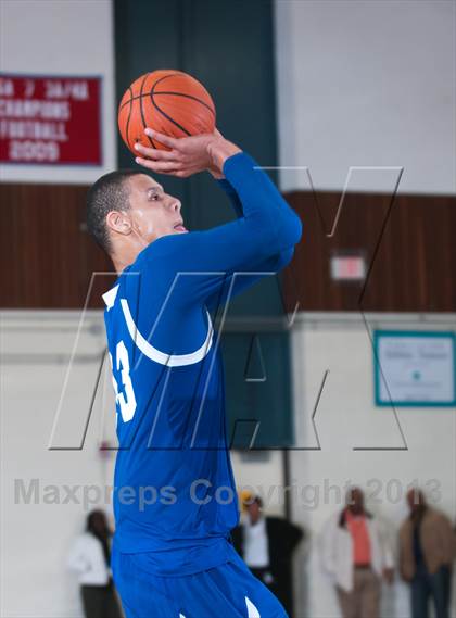 Thumbnail 2 in Garinger @ Olympic (NCHSAA 4A Playoff)  photogallery.
