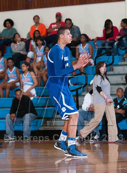 Thumbnail 3 in Garinger @ Olympic (NCHSAA 4A Playoff)  photogallery.