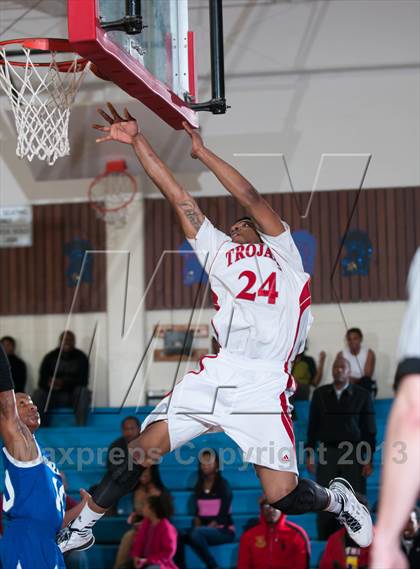 Thumbnail 3 in Garinger @ Olympic (NCHSAA 4A Playoff)  photogallery.