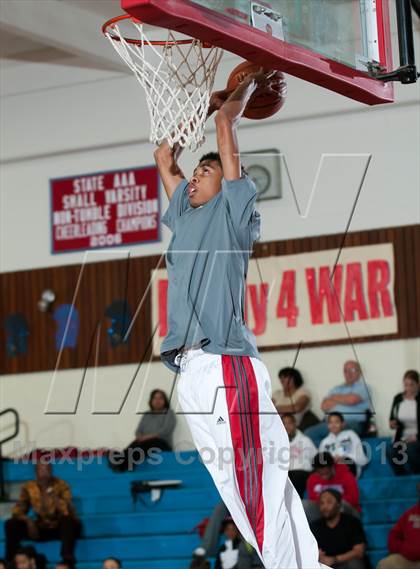 Thumbnail 2 in Garinger @ Olympic (NCHSAA 4A Playoff)  photogallery.
