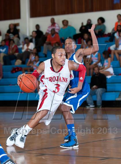 Thumbnail 3 in Garinger @ Olympic (NCHSAA 4A Playoff)  photogallery.