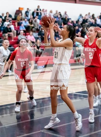 Thumbnail 3 in St. Ignatius @ Archbishop Mitty (CCS-CIF Playoffs) photogallery.