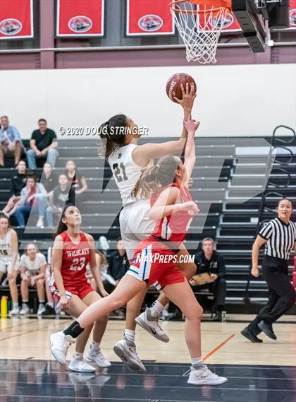 Thumbnail 1 in St. Ignatius @ Archbishop Mitty (CCS-CIF Playoffs) photogallery.