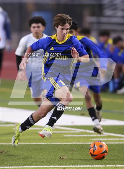 Thumbnail 2 in Irvington @ Foothill photogallery.