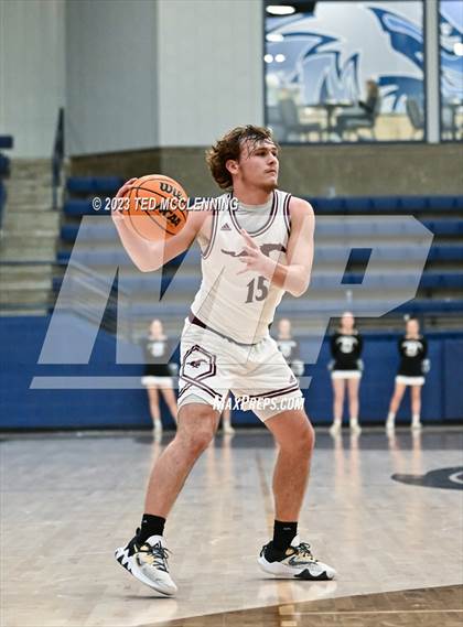 Thumbnail 1 in Perryville vs Dover (AAA 3A-5 district first round) photogallery.