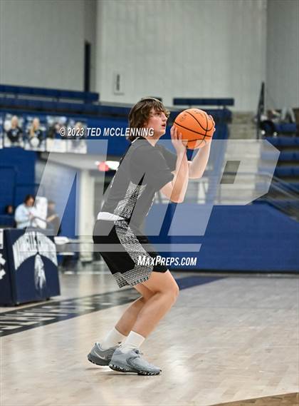 Thumbnail 3 in Perryville vs Dover (AAA 3A-5 district first round) photogallery.