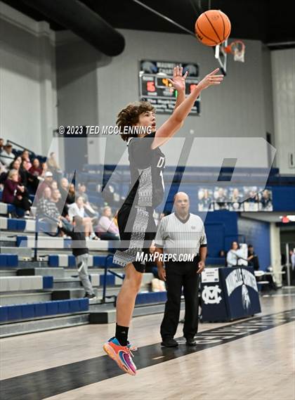Thumbnail 2 in Perryville vs Dover (AAA 3A-5 district first round) photogallery.