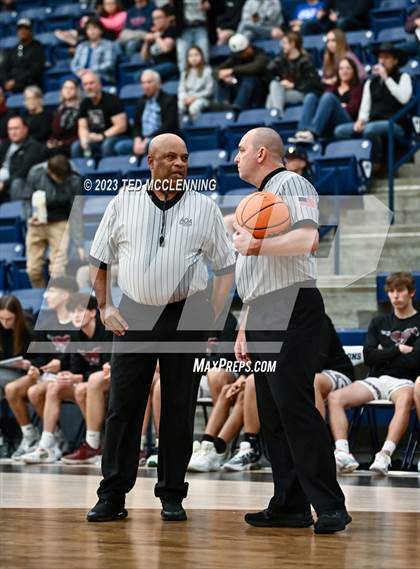 Thumbnail 2 in Perryville vs Dover (AAA 3A-5 district first round) photogallery.