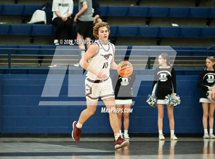 Thumbnail 3 in Perryville vs Dover (AAA 3A-5 district first round) photogallery.